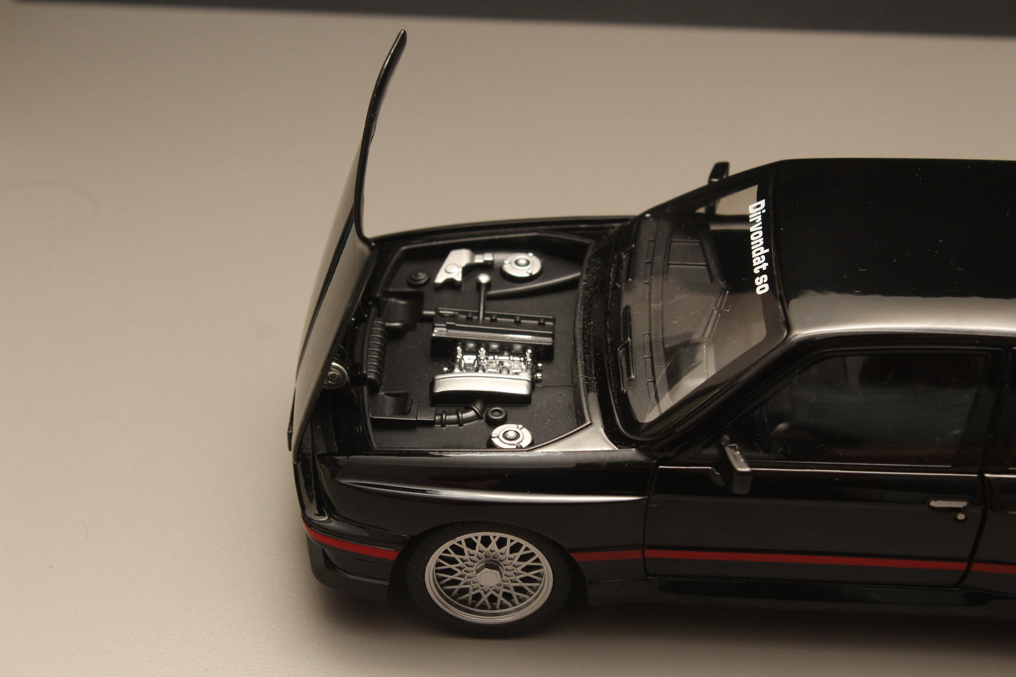 1:24 BMW E30 M3 High Quality Diecast (Black) - Kunju Vandi