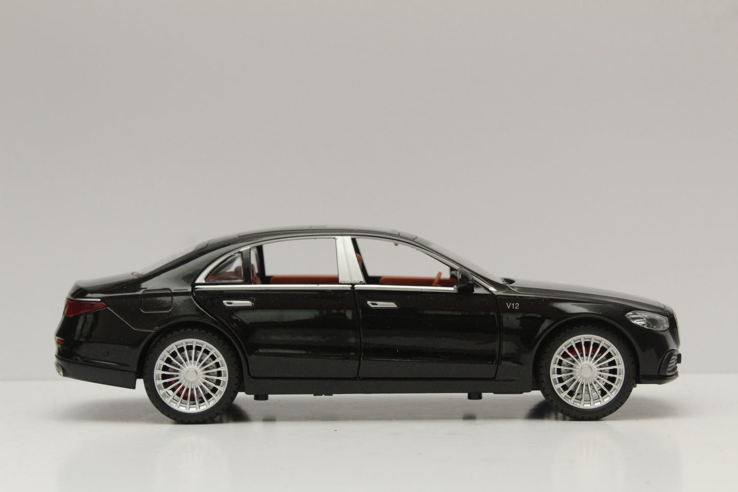 1:24 Benz S Class , Premium Quality Diecast - Kunju Vandi