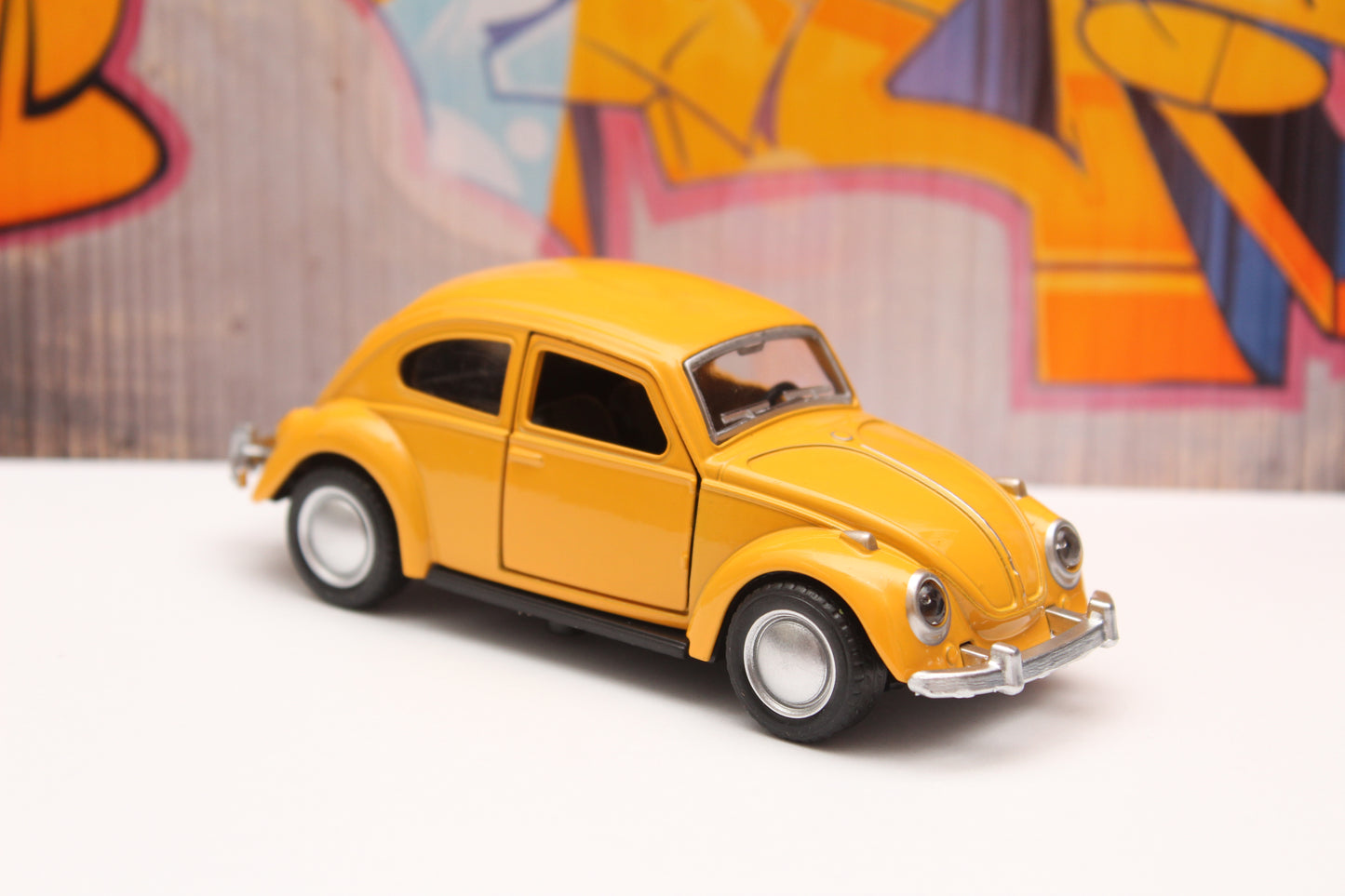 1:36 Beetle Metal Body Yellow - Kunju Vandi