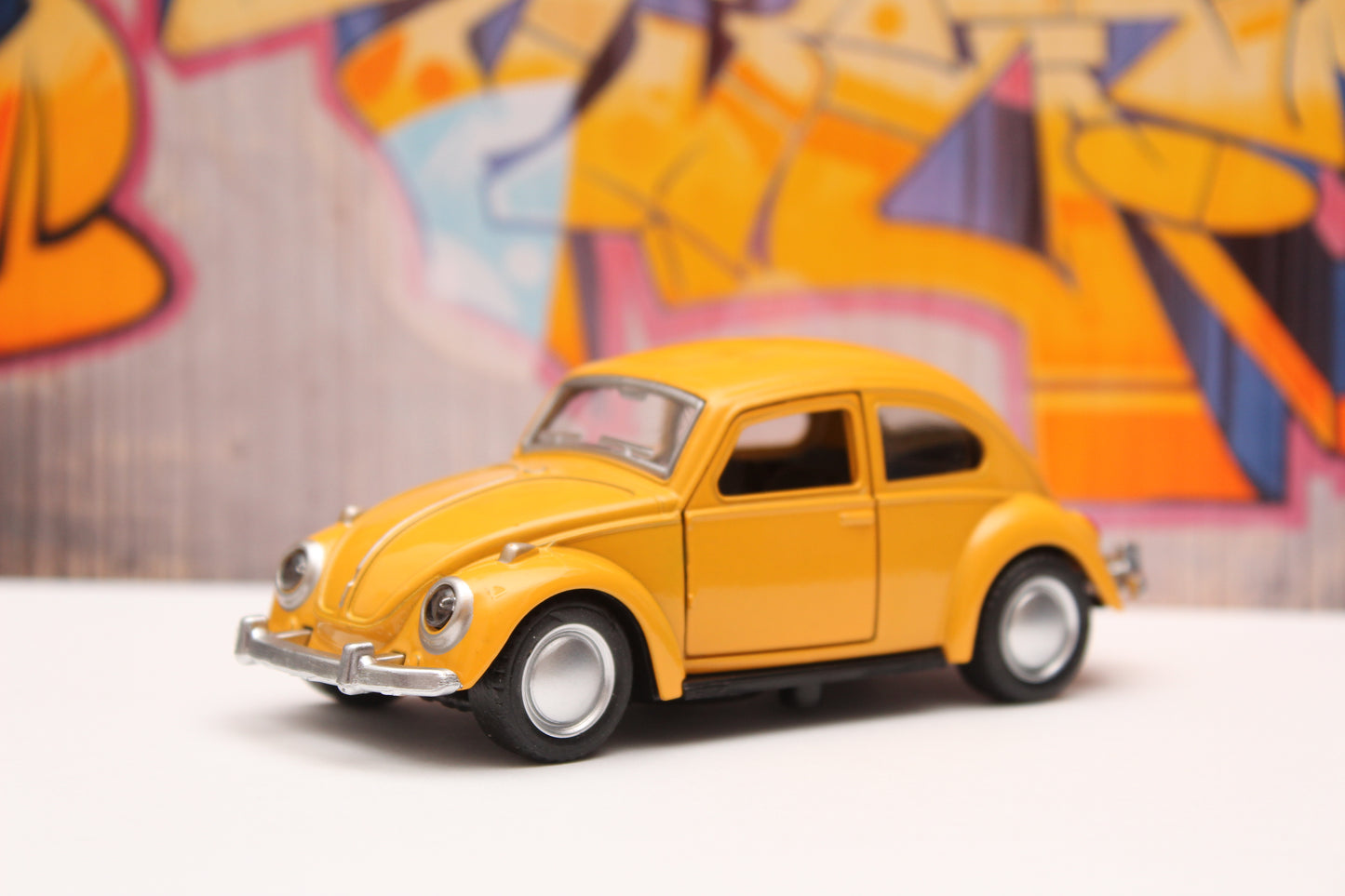 1:36 Beetle Metal Body Yellow - Kunju Vandi