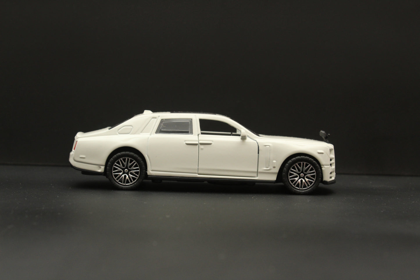 1:36 Rolls Royce , With light and Sound, White - Kunju Vandi