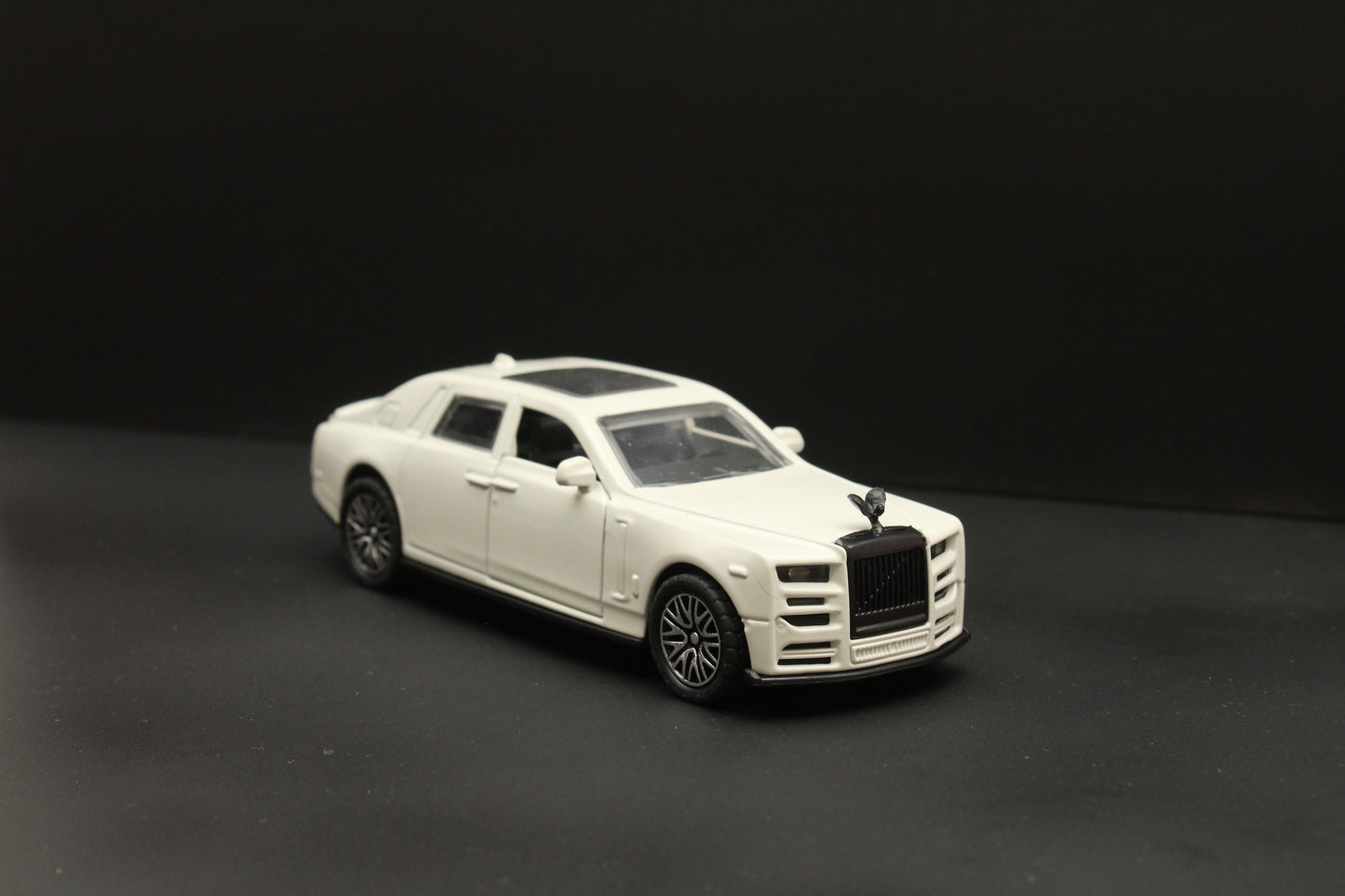 1:36 Rolls Royce , With light and Sound, White - Kunju Vandi