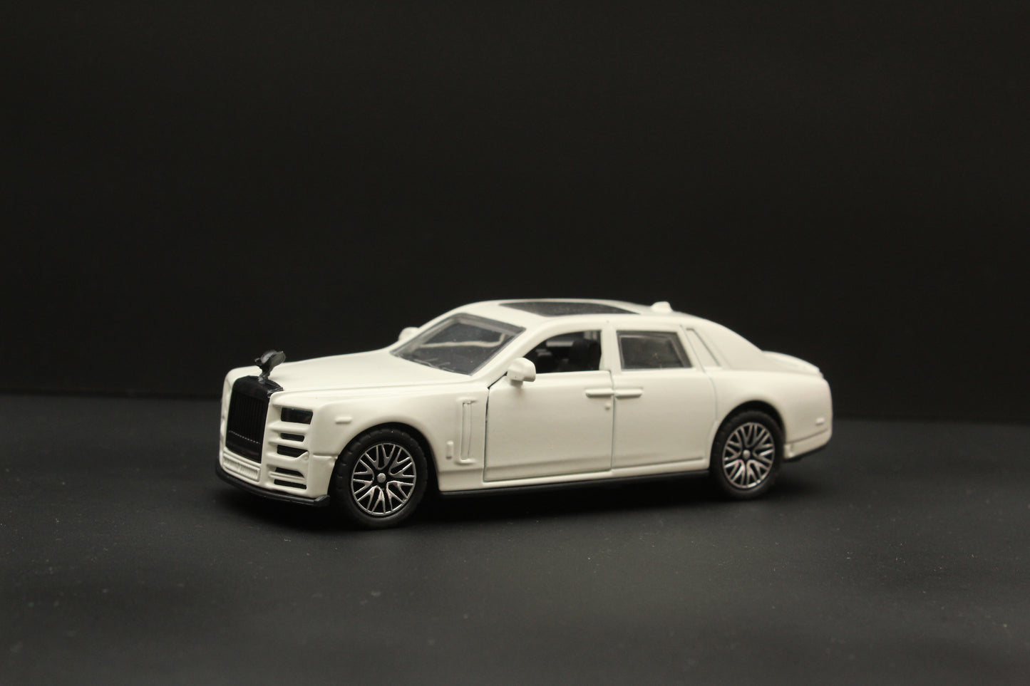 1:36 Rolls Royce , With light and Sound, White - Kunju Vandi