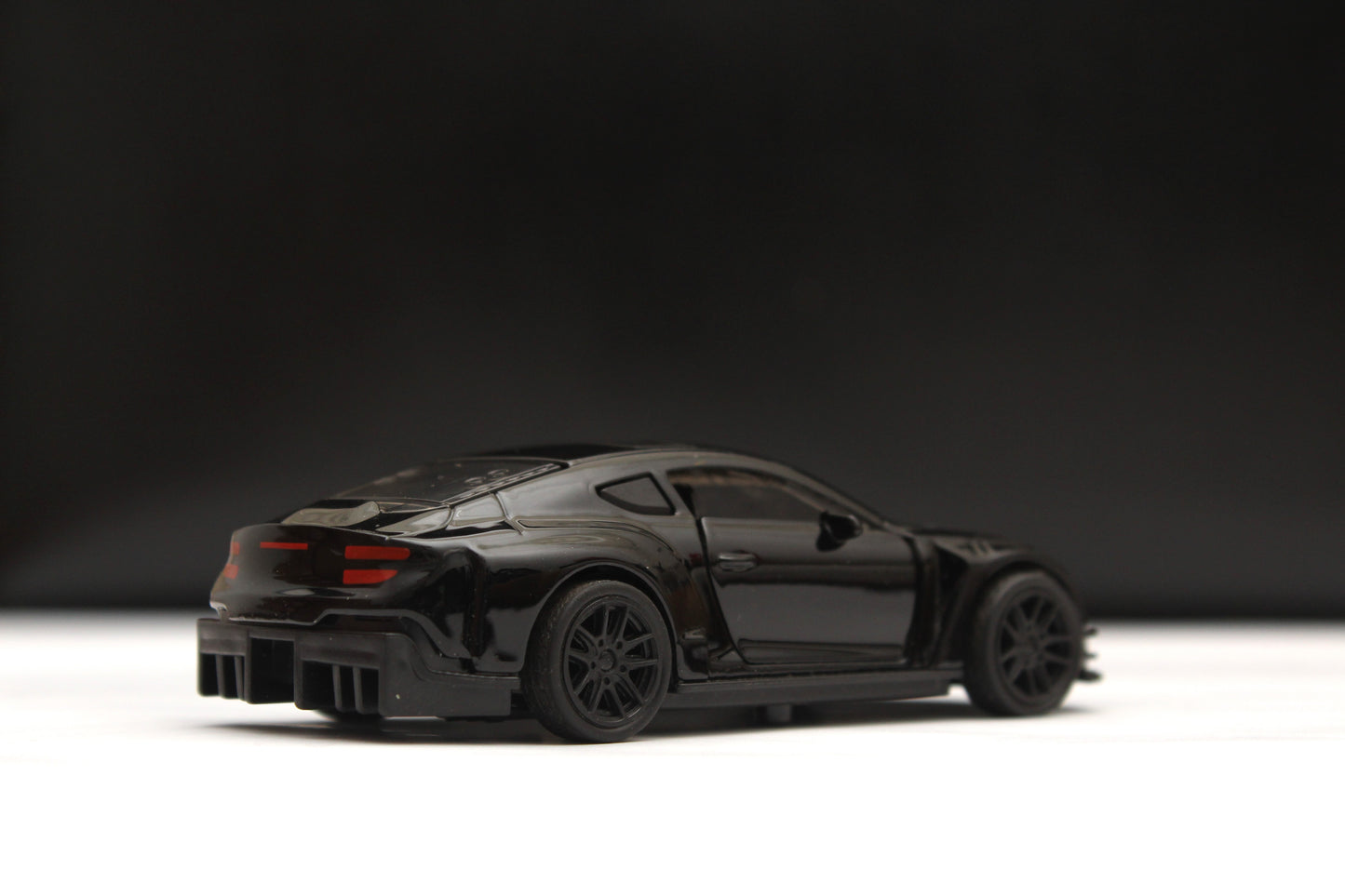 1:43 Bentley Metal Body - Kunju Vandi