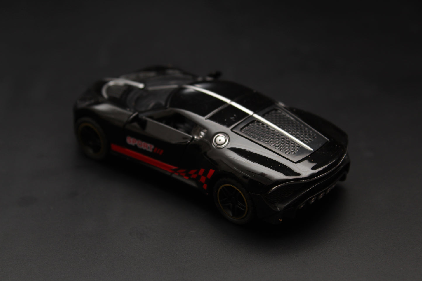 1:43 Bugatti Black Strips Metal Body - Kunju Vandi