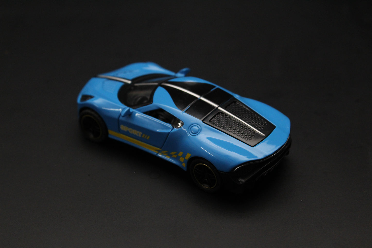 1:43 Bugatti Blue Strips Metal Body - Kunju Vandi