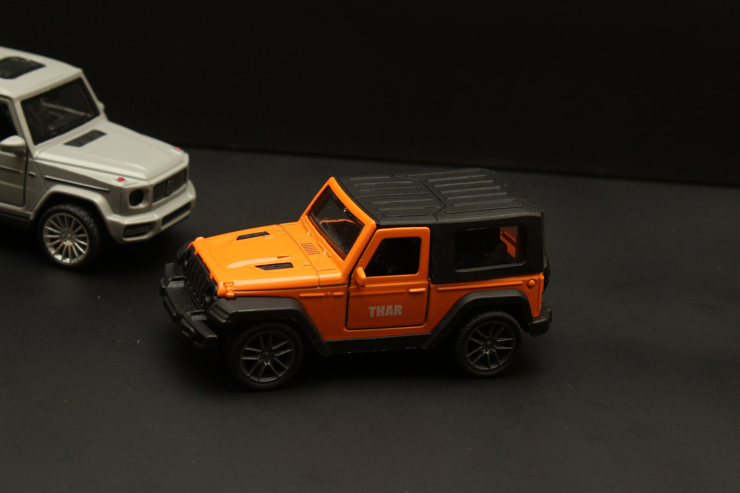 1:43 Gwagon , Thar Diecast Combo - Kunju Vandi