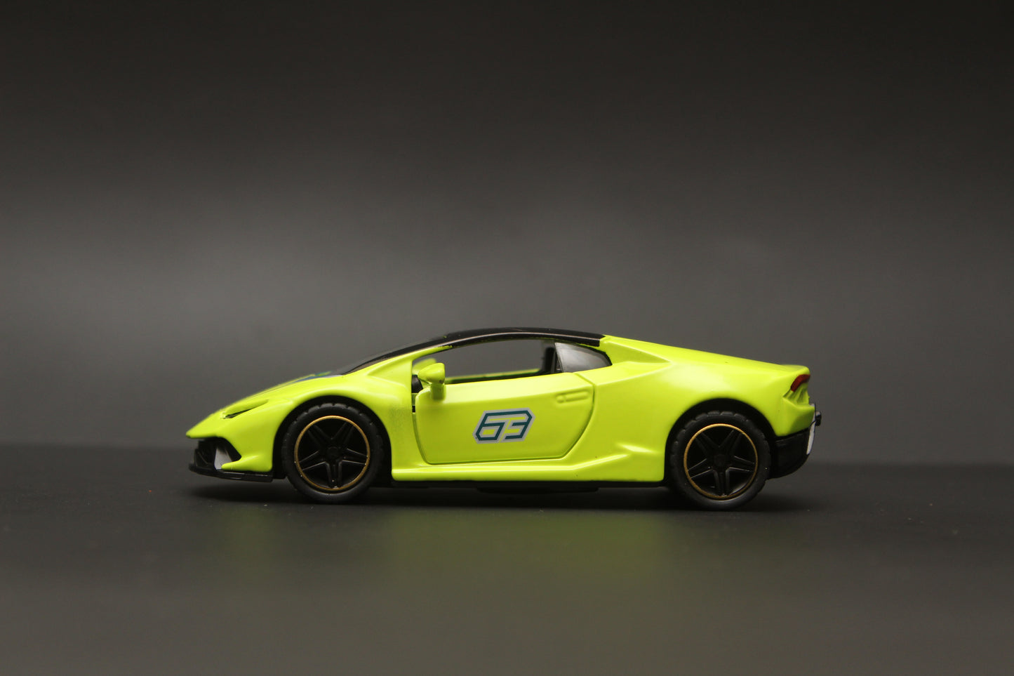 1:43 Lamborghini Metal Body Green/B - Kunju Vandi