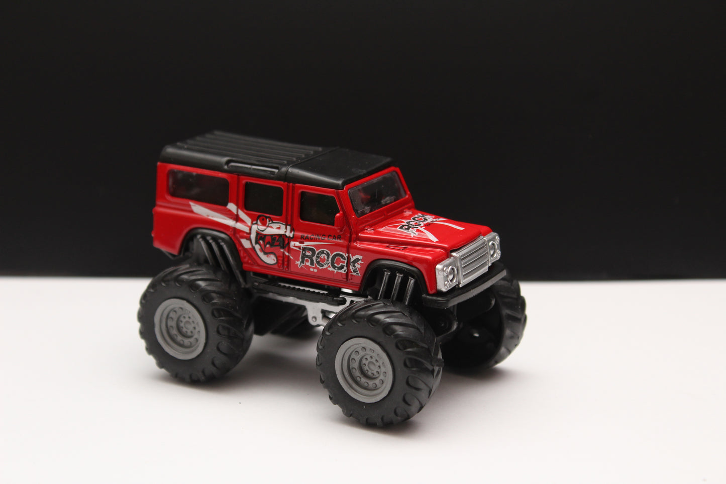 1:43 Offroad Red - Kunju Vandi