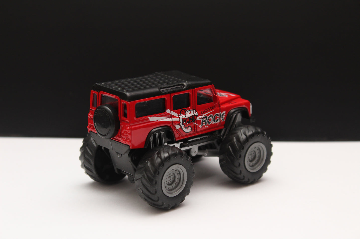 1:43 Offroad Red - Kunju Vandi