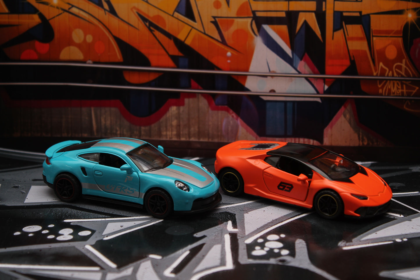 1:43 Porsche , Lambo Diecast Combo - Kunju Vandi