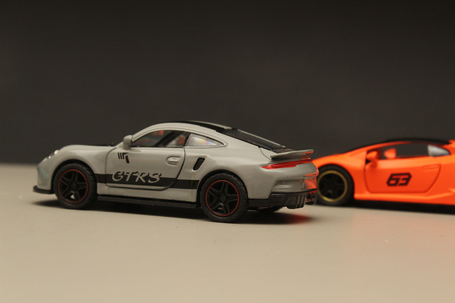 1:43 Porsche, Lambo Diecast Combo -  Kunju Vandi