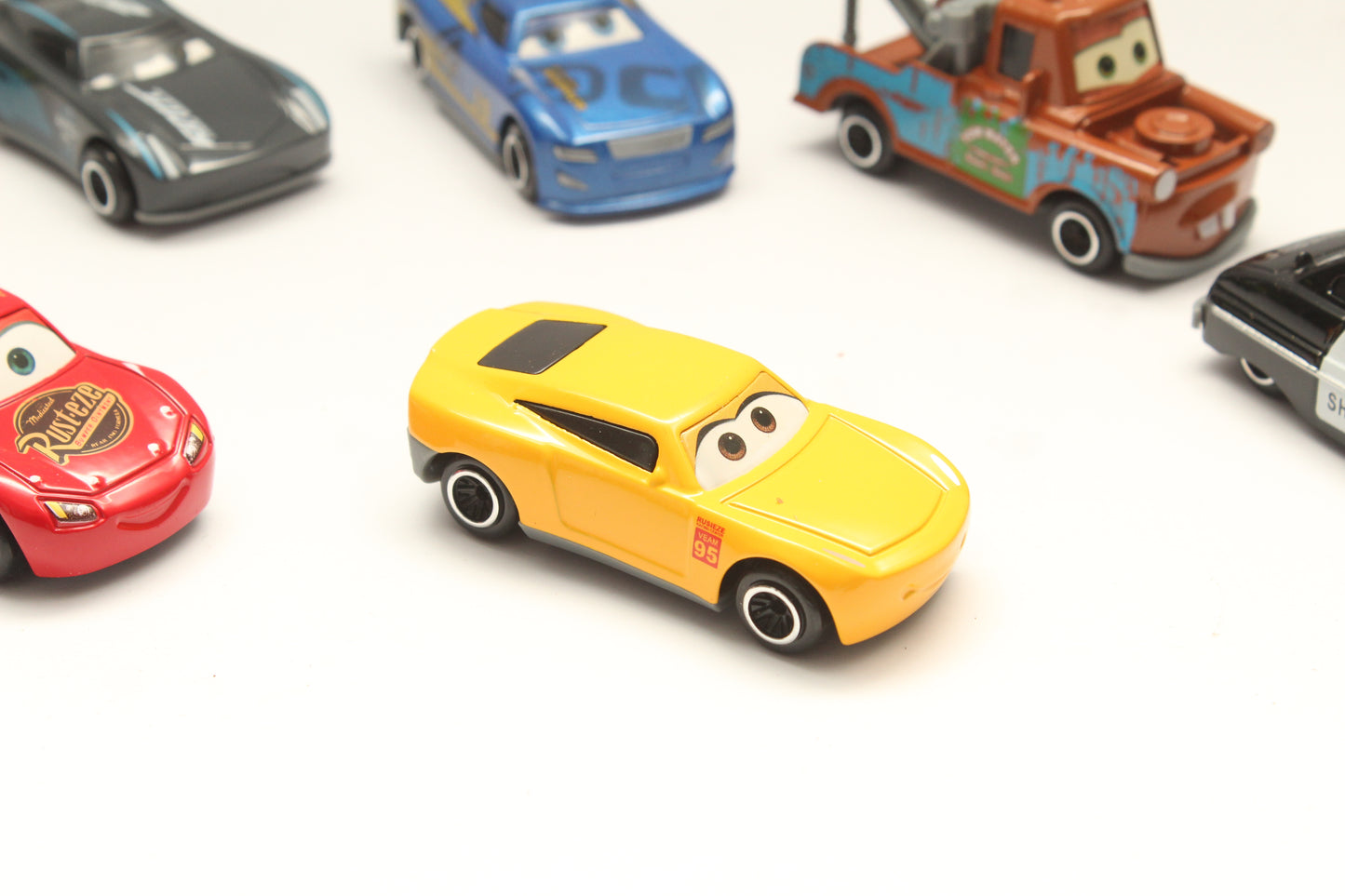 1:64 6Pcs Cars Diecast Combo - Kunju Vandi