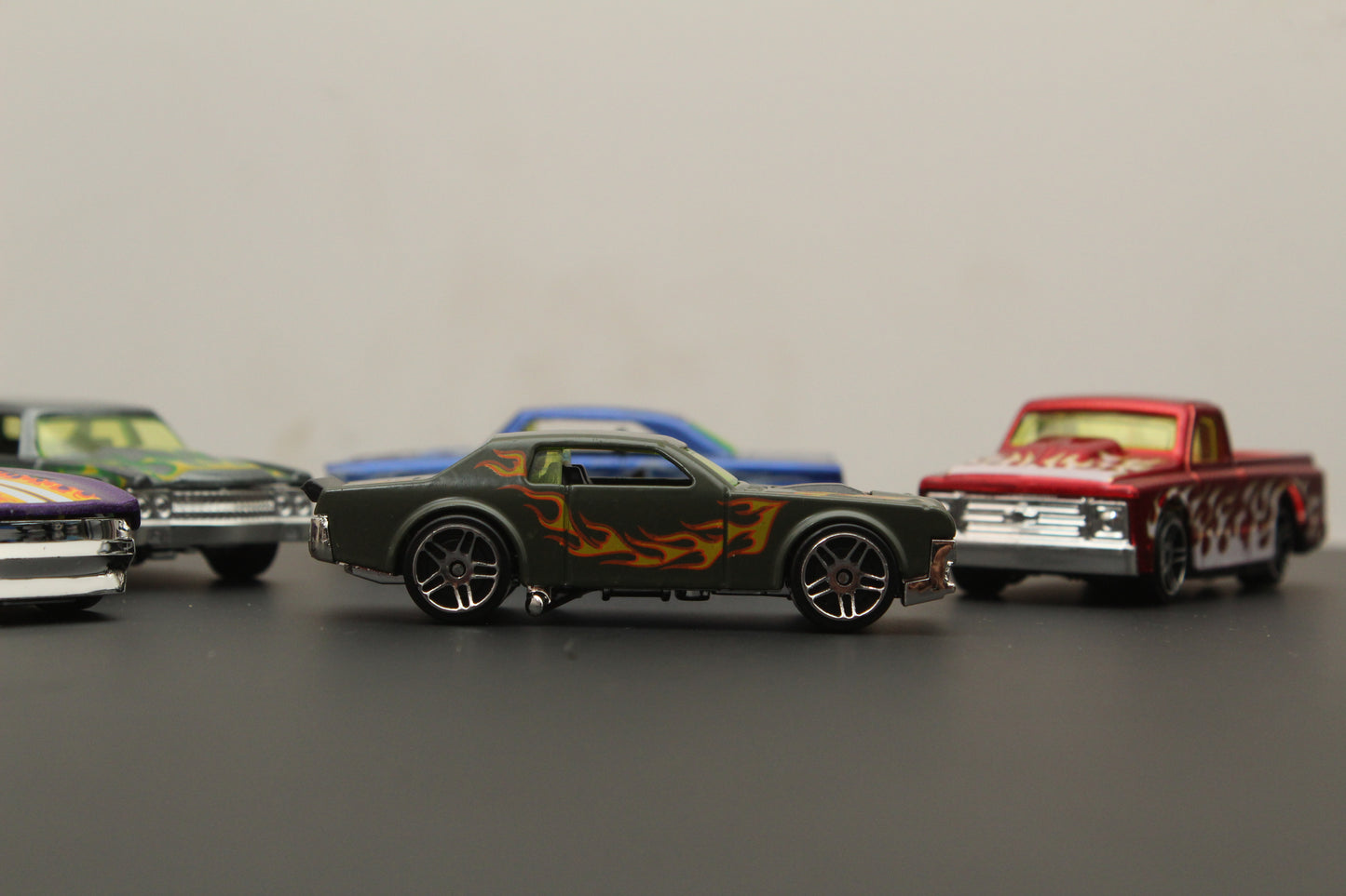 1:64 6Pcs Cars Diecast Combo - Kunju Vandi