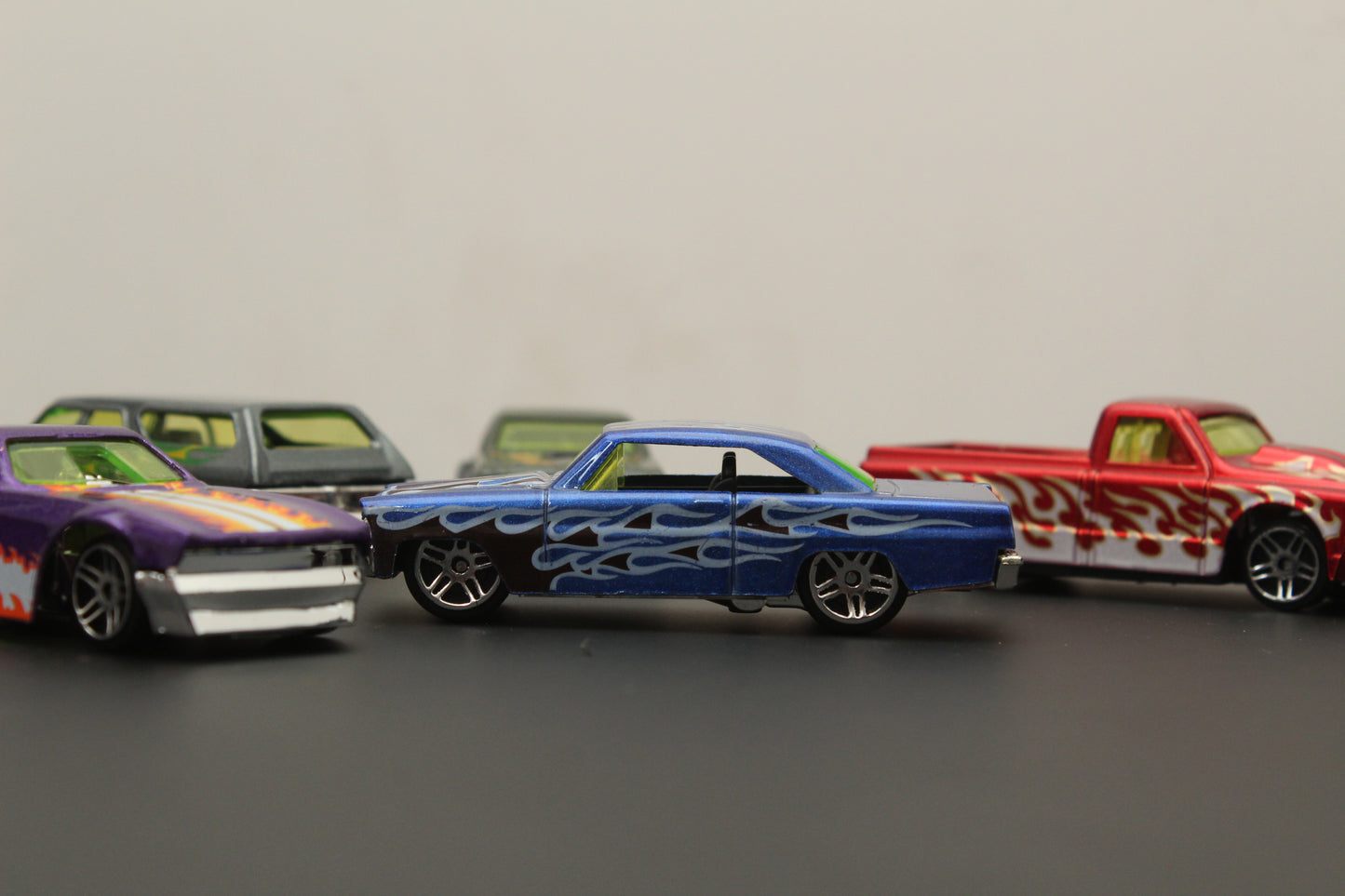 1:64 6Pcs Cars Diecast Combo - Kunju Vandi