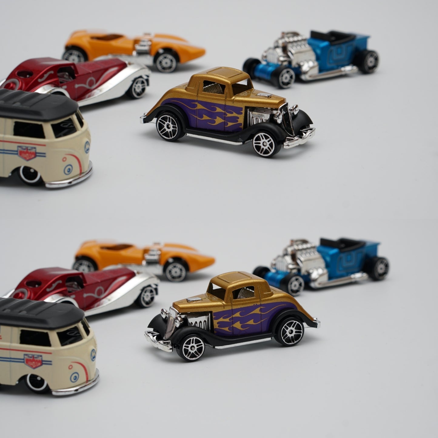 1:64 6Pcs Vintage Cars Diecast Combo - Kunju Vandi