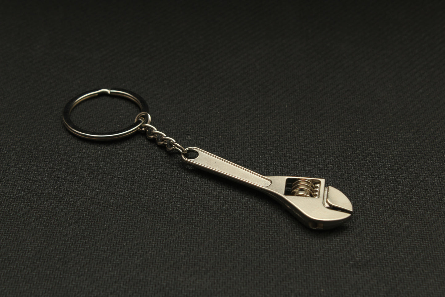Car parts Keychain (Metal) - Kunju Vandi
