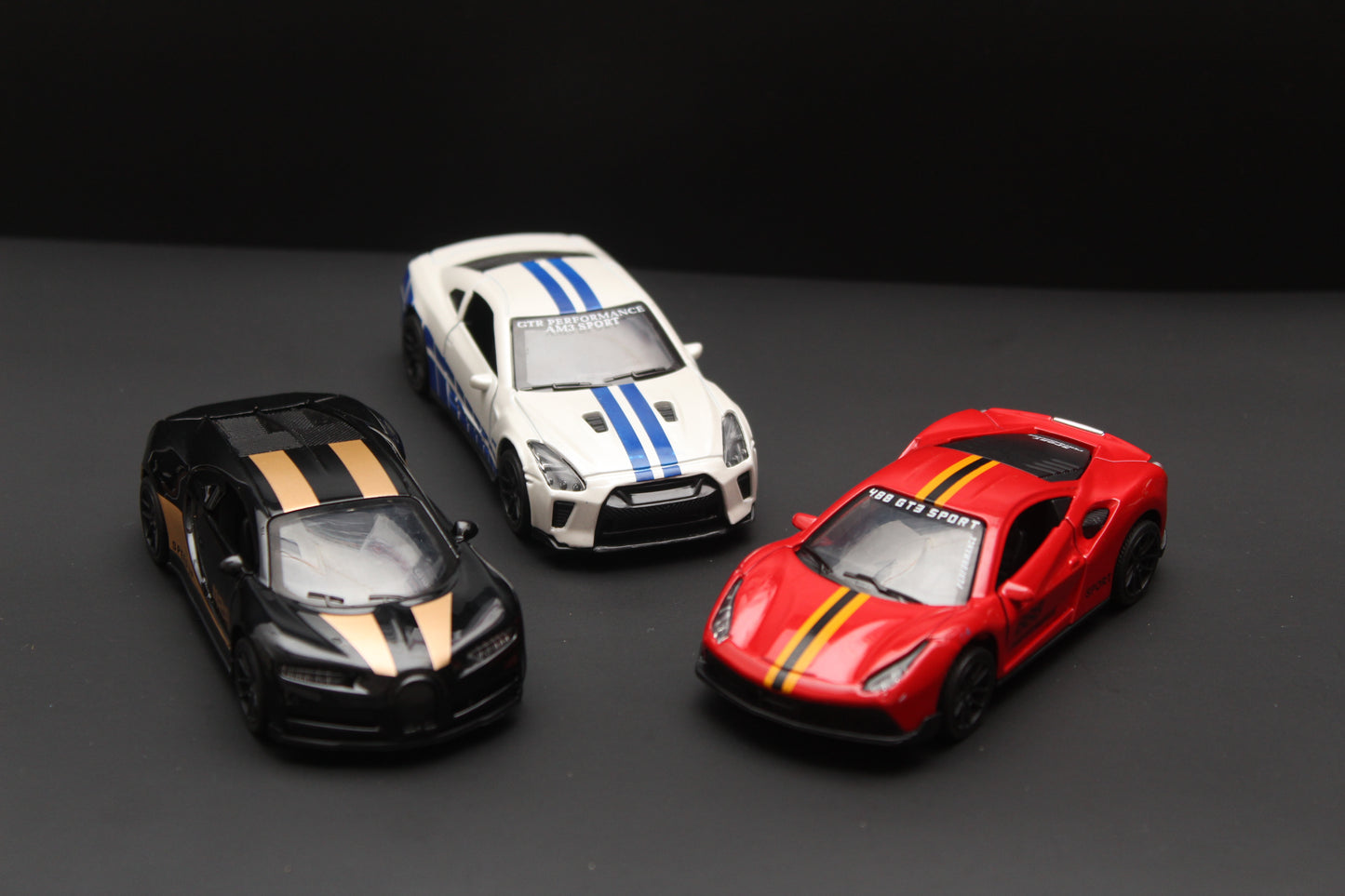 1:43 Bugatti , GTR , Ferrari Diecast Combo - Kunju Vandi