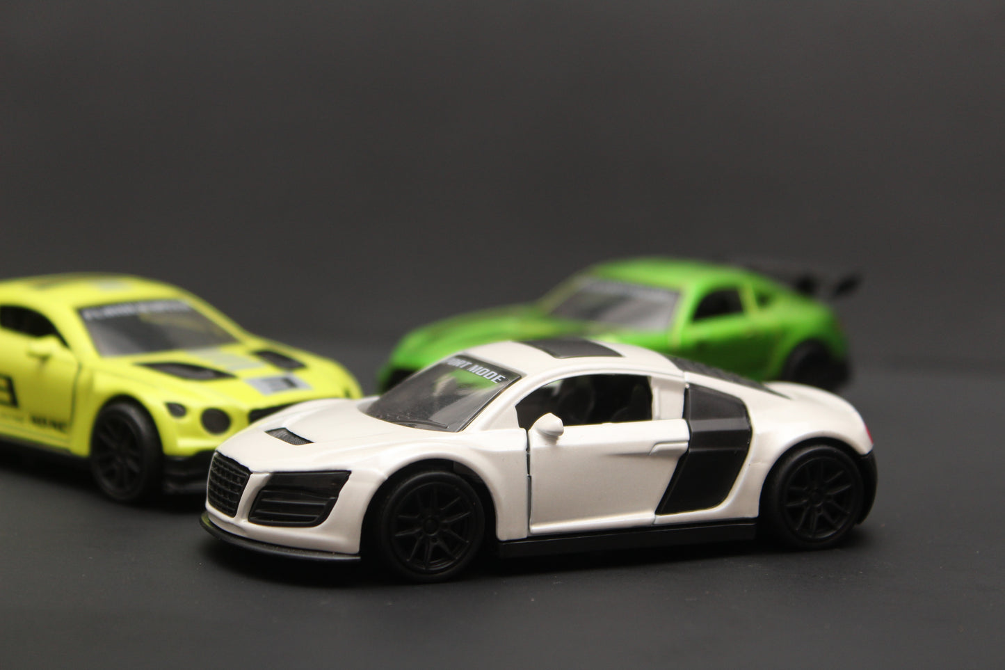 1:43 Bentley , Audi , AmgGT , Diecast Combo - Kunju Vandi