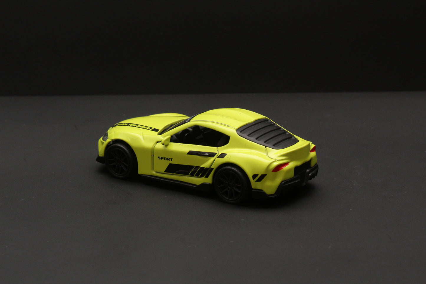 1:43 Supra (Strips) Diecast - Kunju Vandi