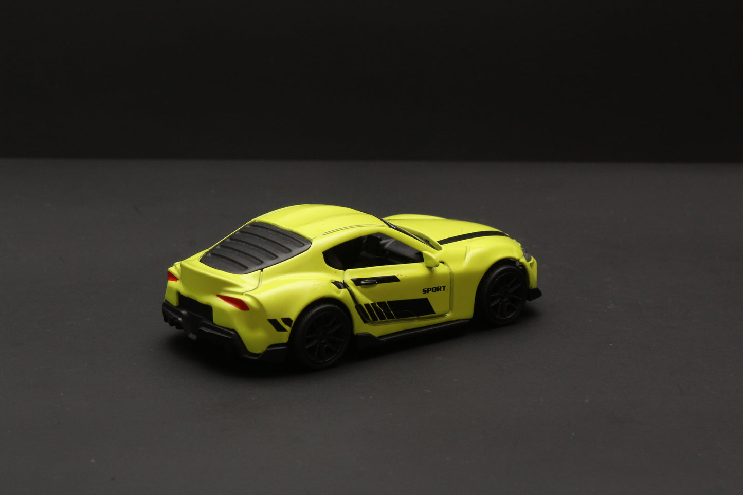 1:43 Supra (Strips) Diecast - Kunju Vandi