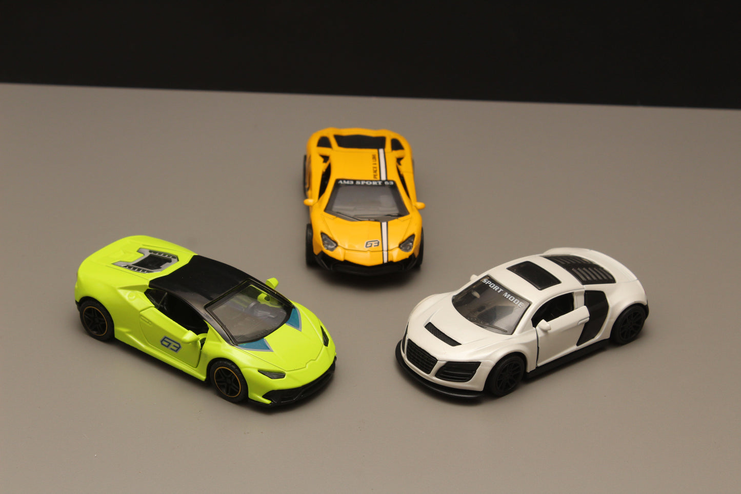 1:43 Audi, Lambo diecast combo - Kunju Vandi