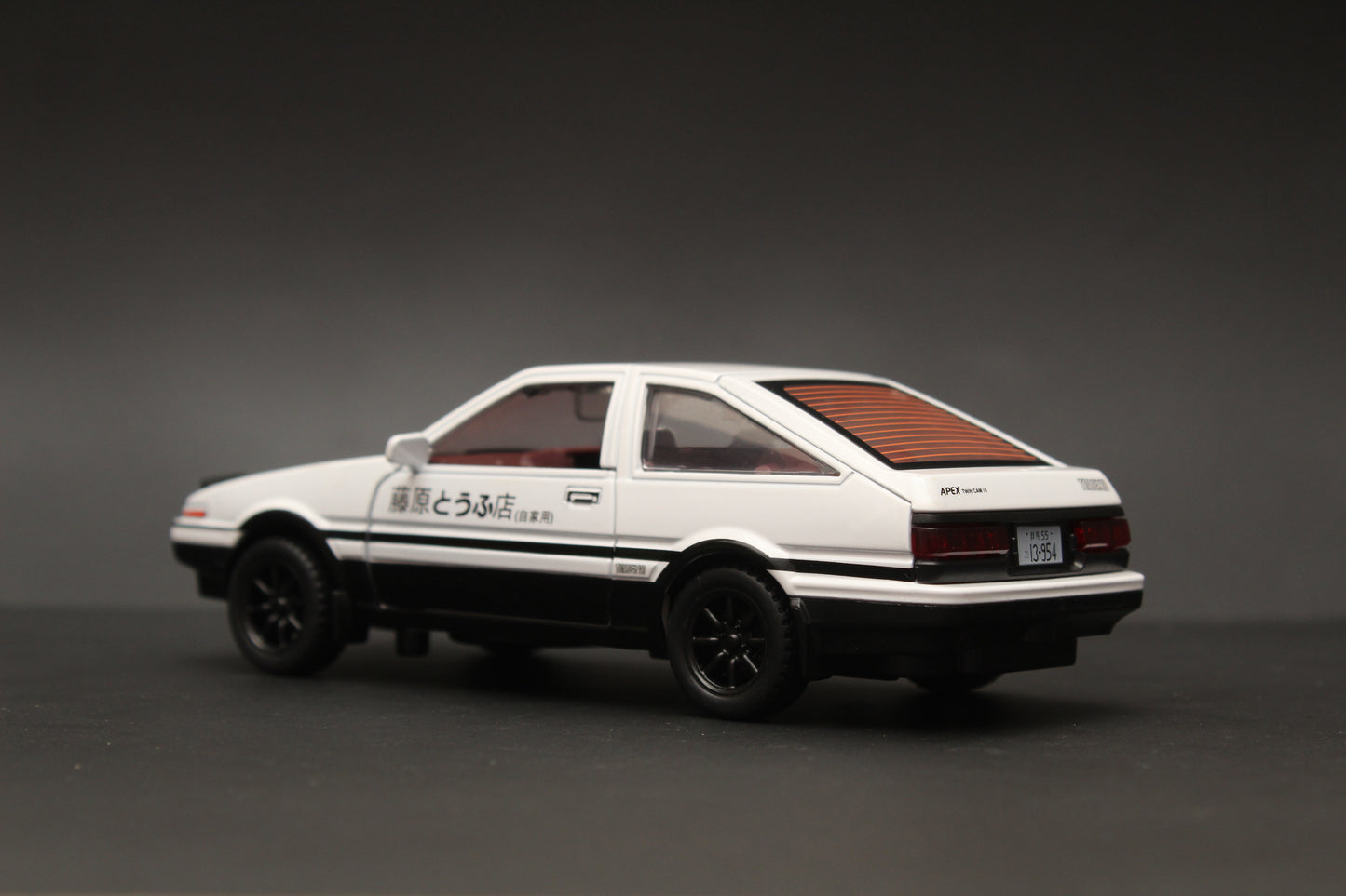 1:32 Toyota Trueno AE86 Diecast (White/black) - Kunju Vandi