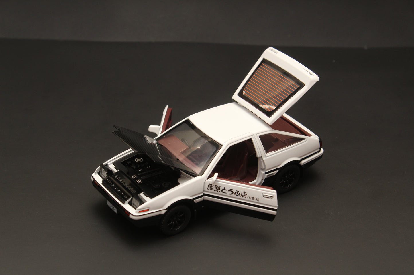 1:32 Toyota Trueno AE86 Diecast (White/black) - Kunju Vandi