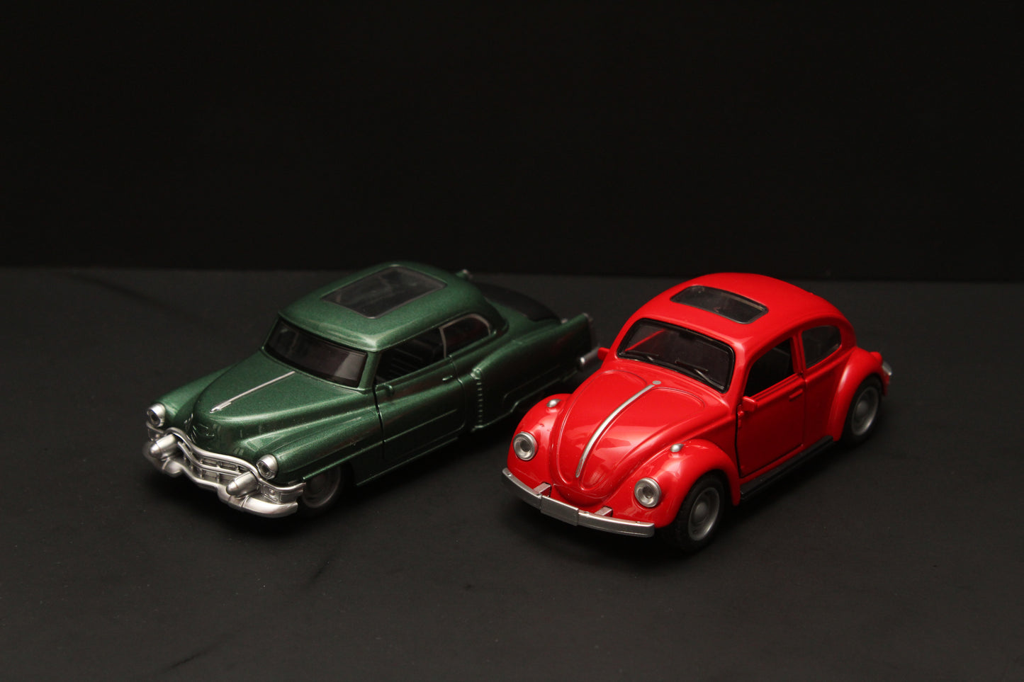 1:36 Cadillac , Beetle Diecast Combo
