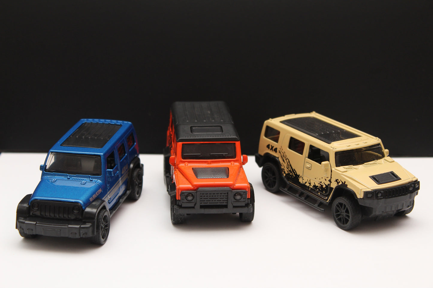 1:43 Wrangler , Defender , Hummer Diecast Combo