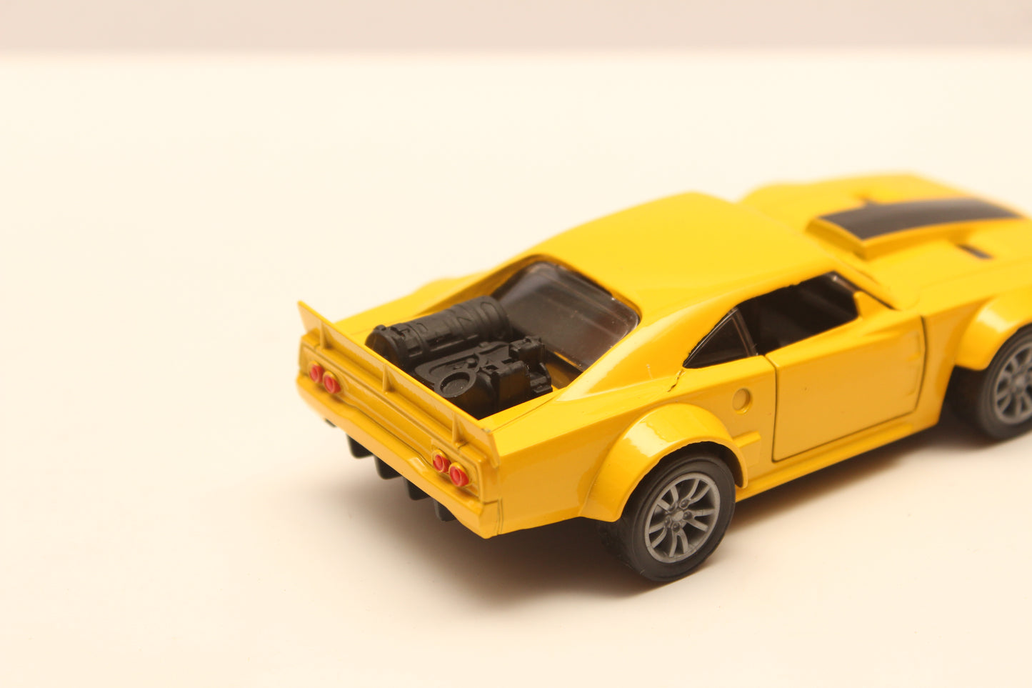 1:36 dodge Diecast Yellow - Kunju Vandi
