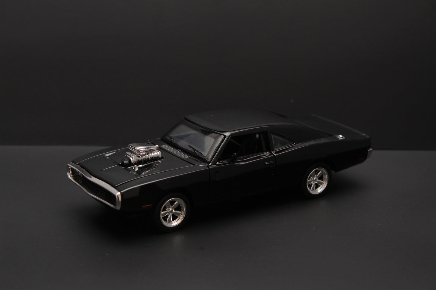 1:32 Dodge Charger Diecast (Black) - Kunju Vandi