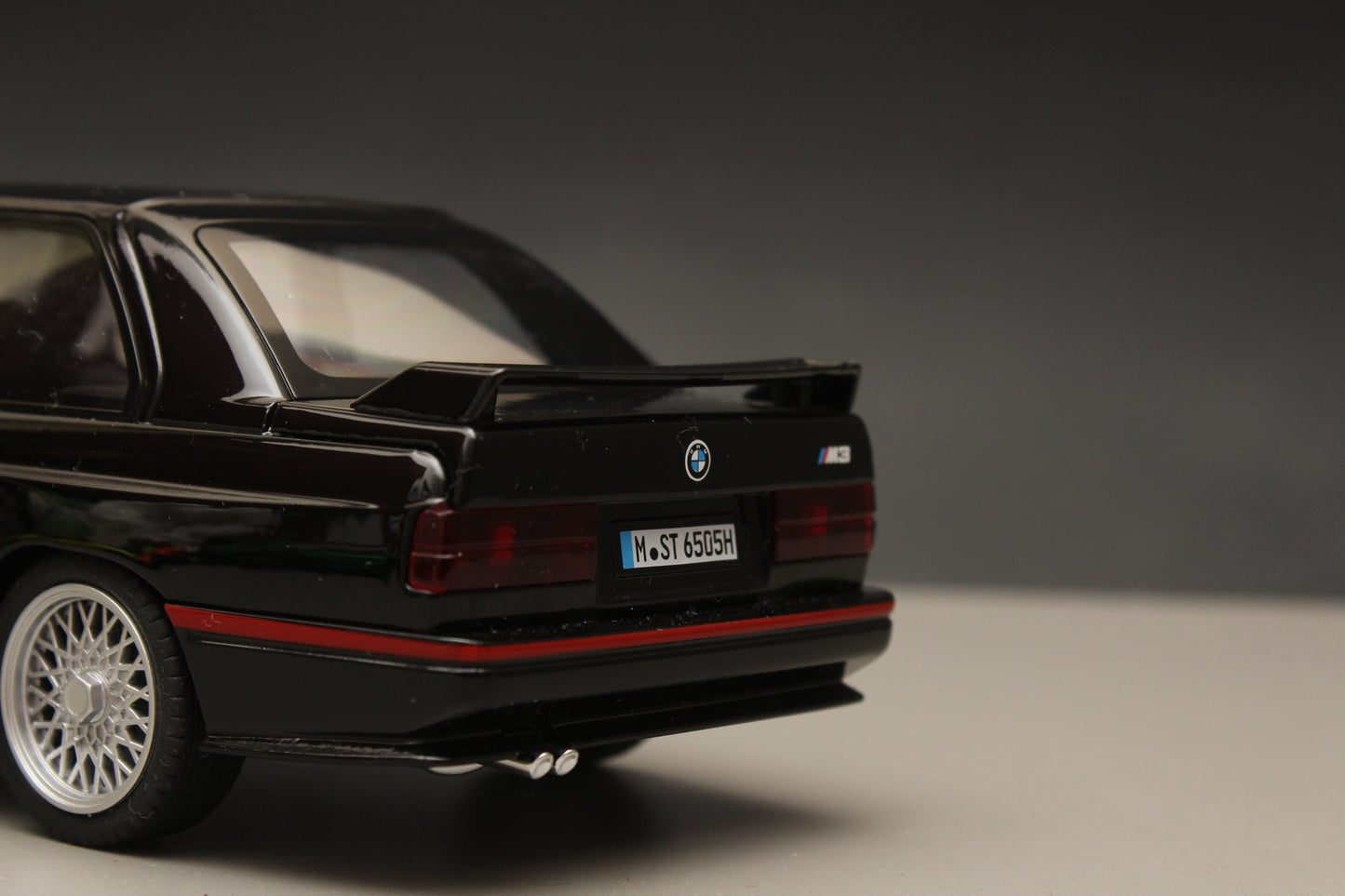 1:24 BMW E30 M3 High Quality Diecast (Black) -  Kunju Vandi  