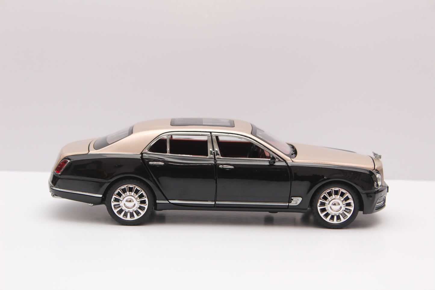 1:24 Bentley High Quality Diecast -  Kunju Vandi  