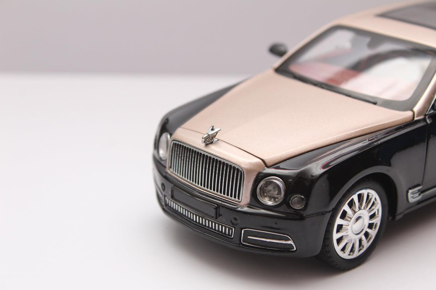 1:24 Bentley High Quality Diecast -  Kunju Vandi  