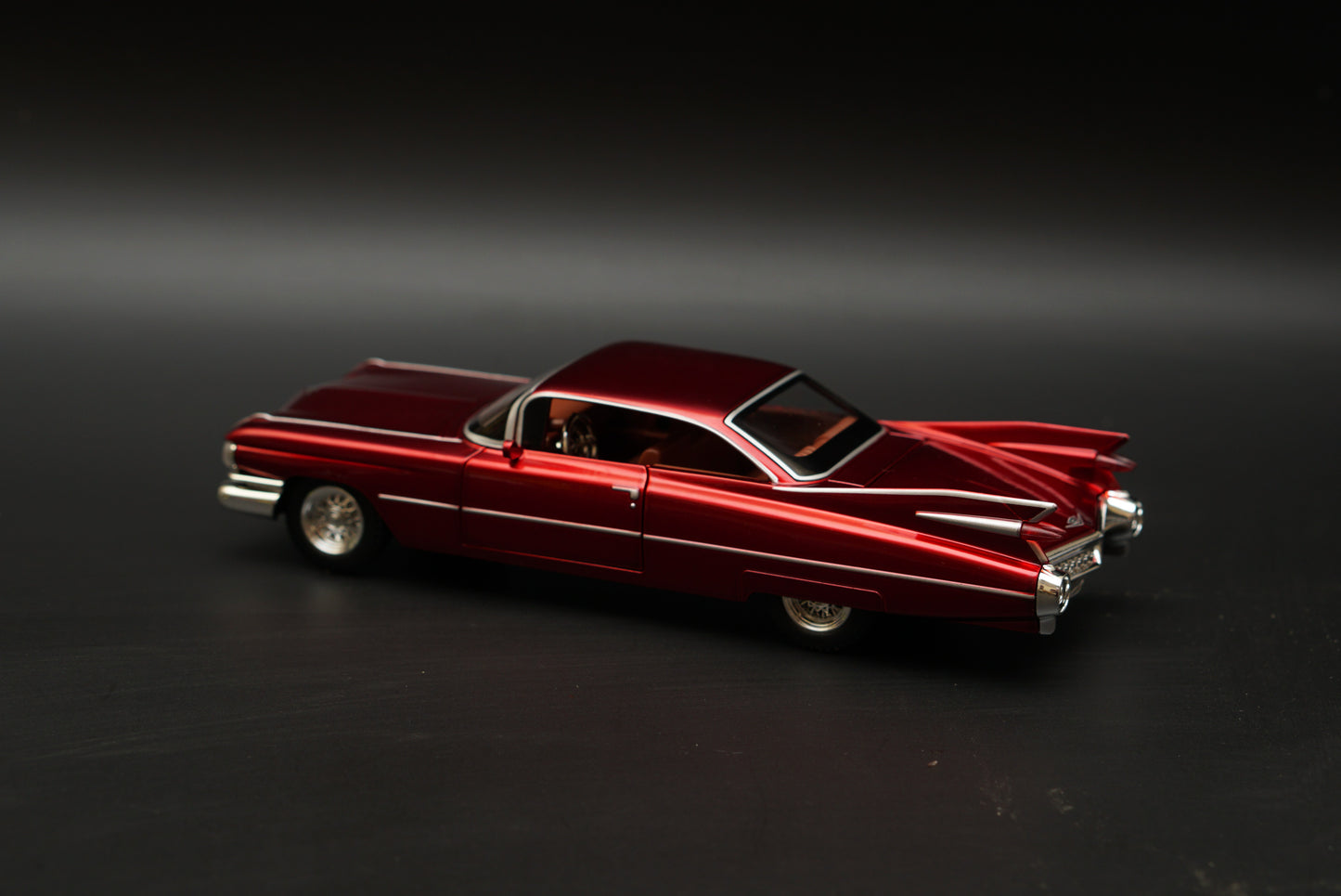 1:24 Cadillac Eldorado, Premium Quality , Red -  Kunju Vandi  