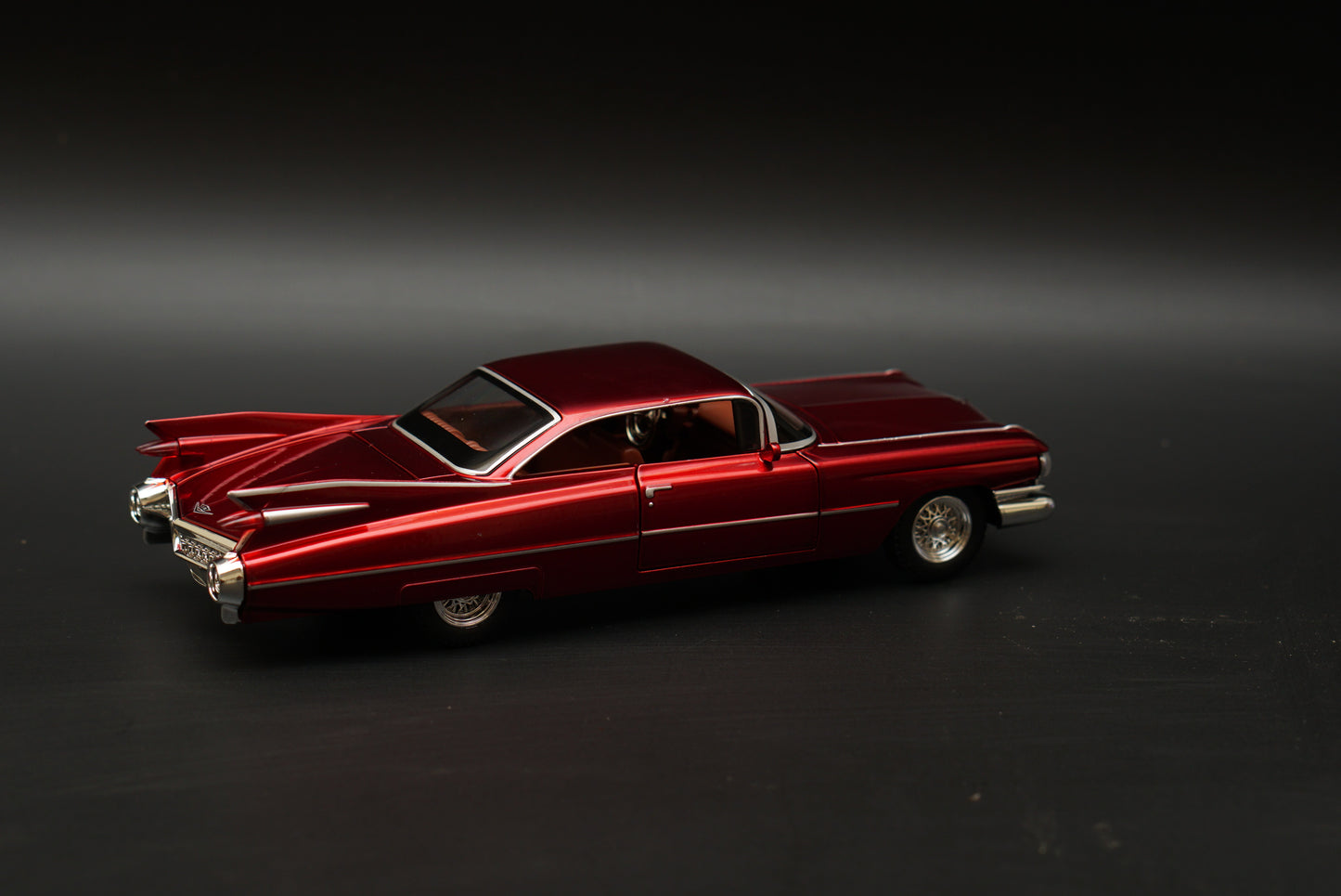 1:24 Cadillac Eldorado, Premium Quality , Red -  Kunju Vandi  