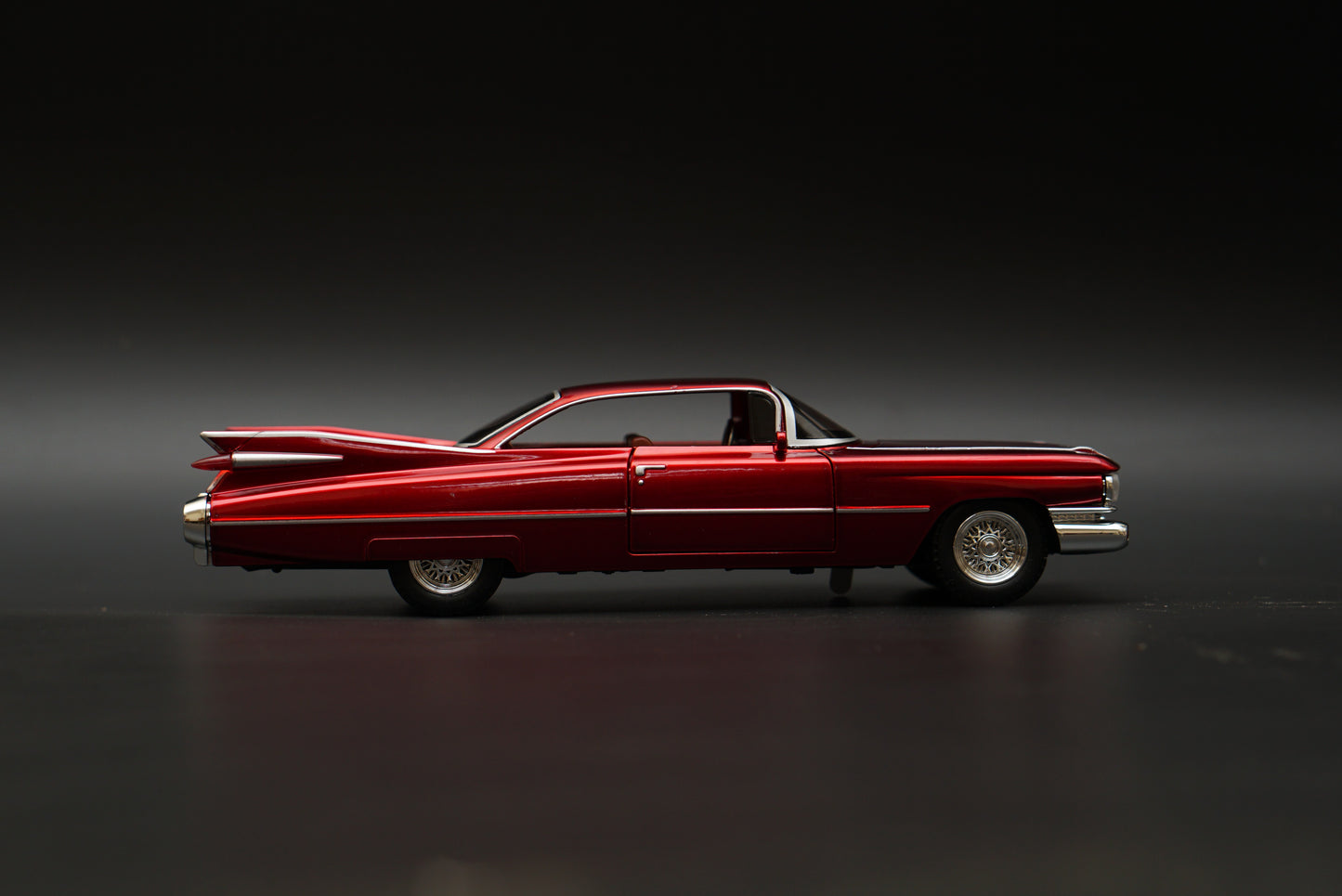 1:24 Cadillac Eldorado, Premium Quality , Red -  Kunju Vandi  
