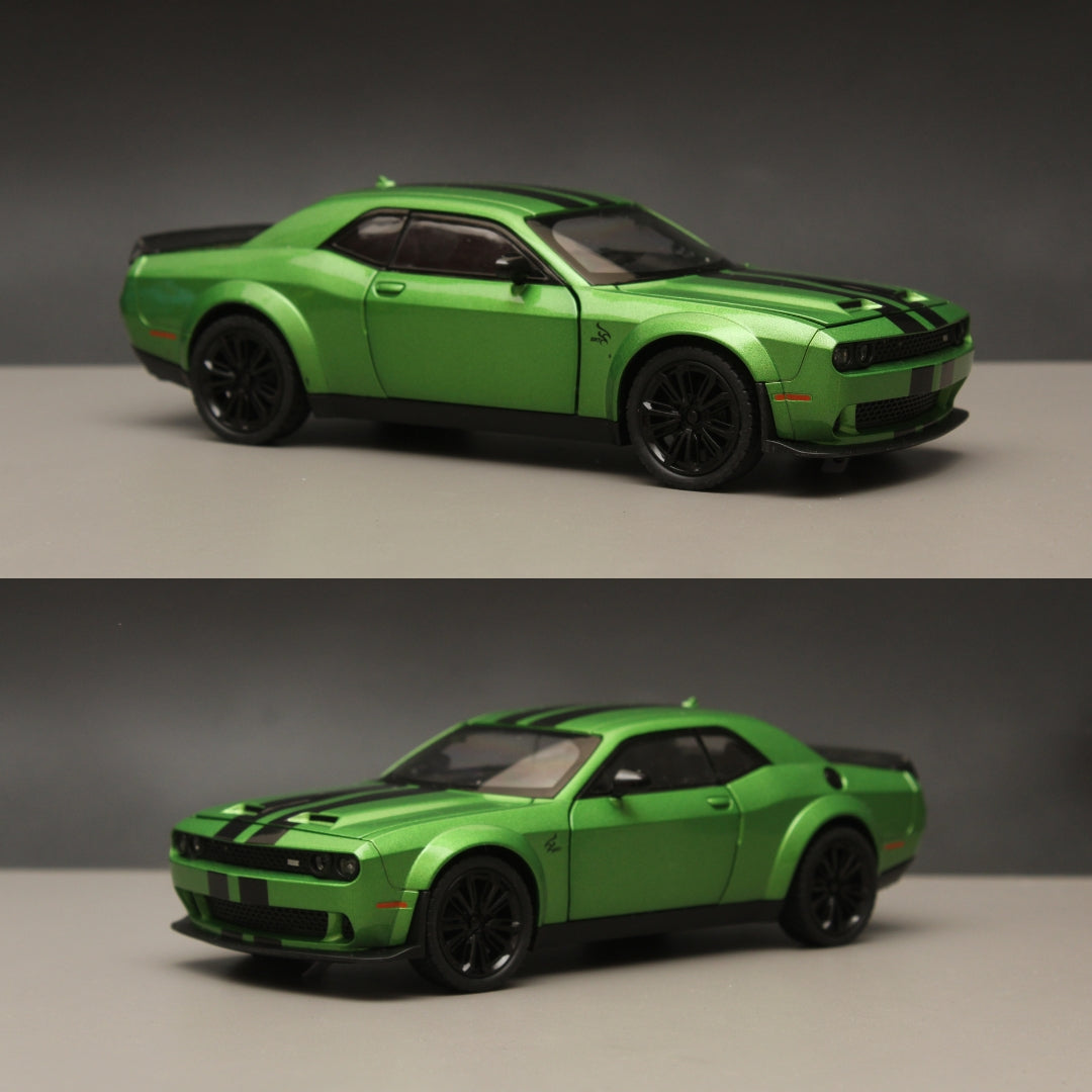1:24  Dodge Challenger ,High Quality Diecast (Green) -  Kunju Vandi  