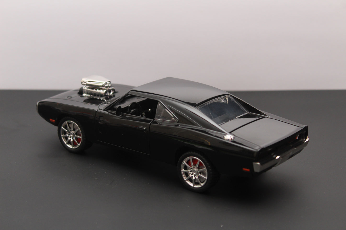 1:24 Dodge Charger High Quality Diecast -  Kunju Vandi  