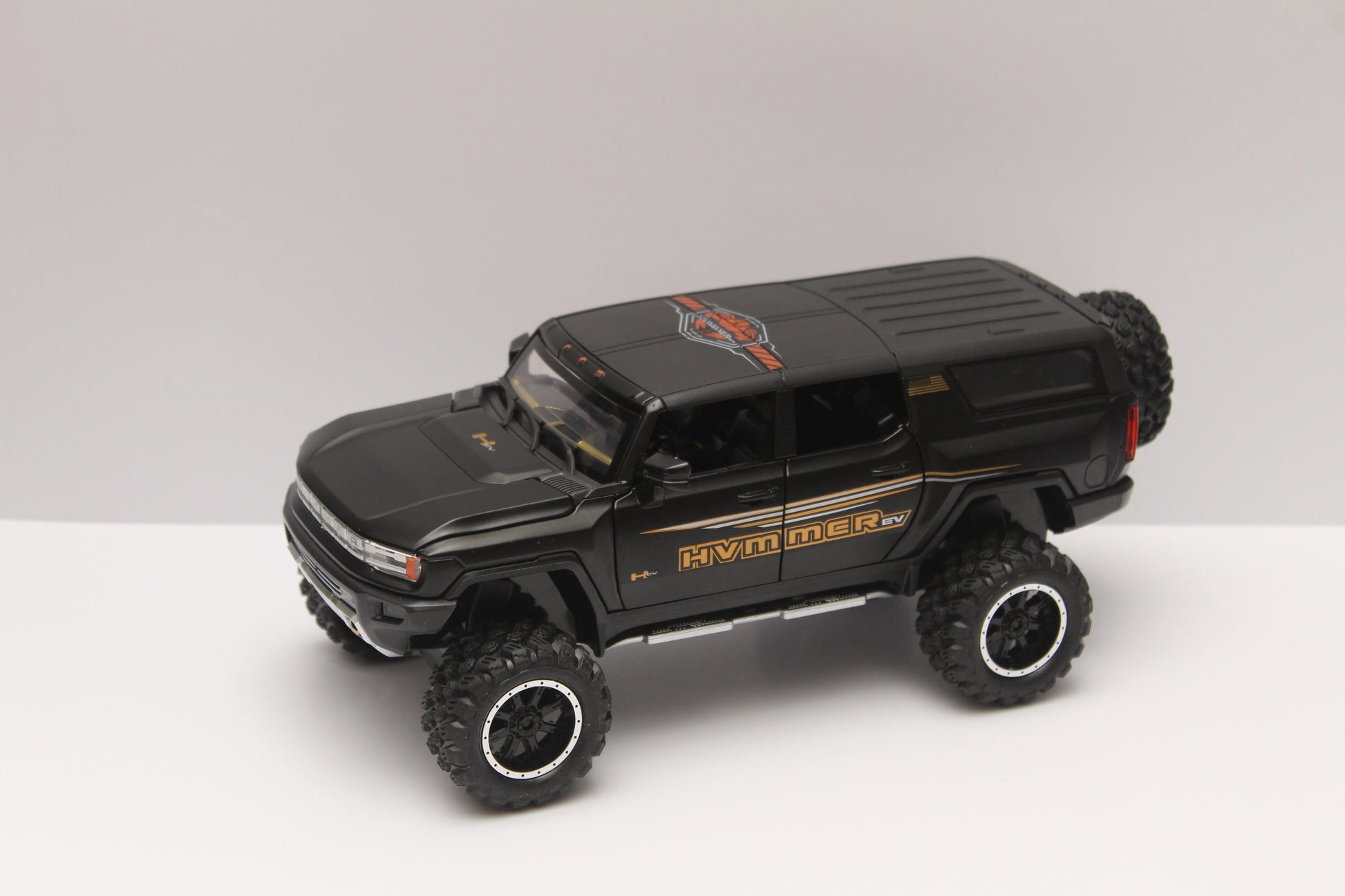 1:24 Hummer Ev Diecast , Premium Quality , Black -  Kunju Vandi  