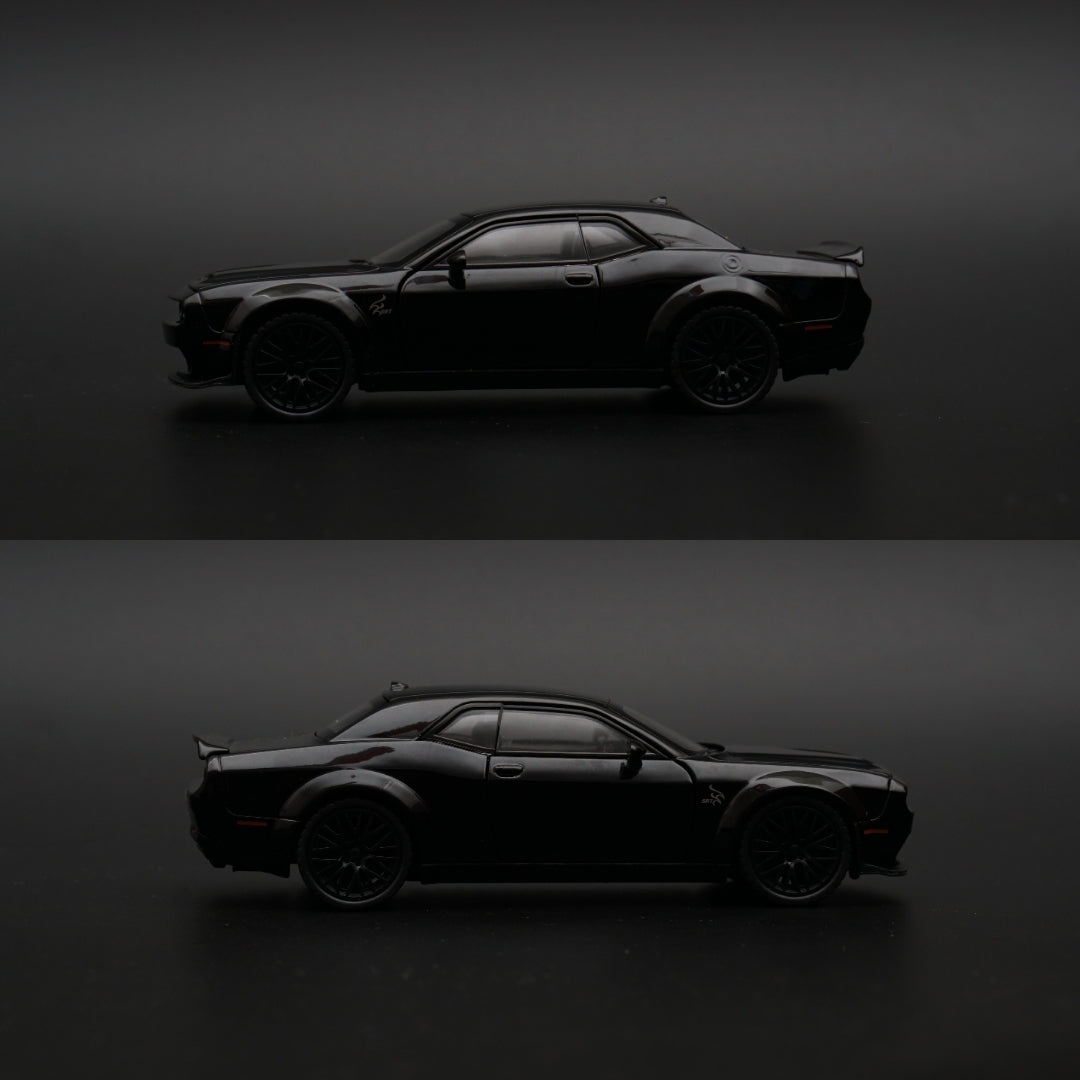 1:32 Dodge Challenger with Lights , Black -  Kunju Vandi  