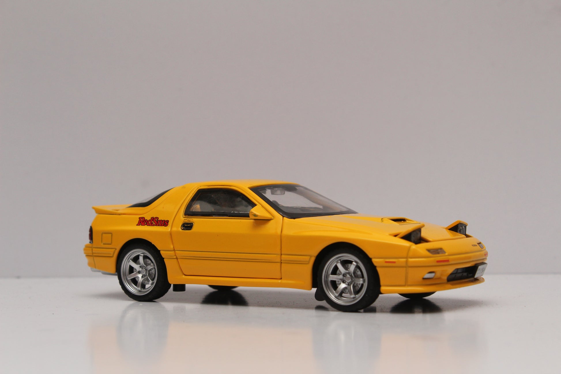 1:32 Mazda ,Premium Quality Diecast Car (Yellow) -  Kunju Vandi  