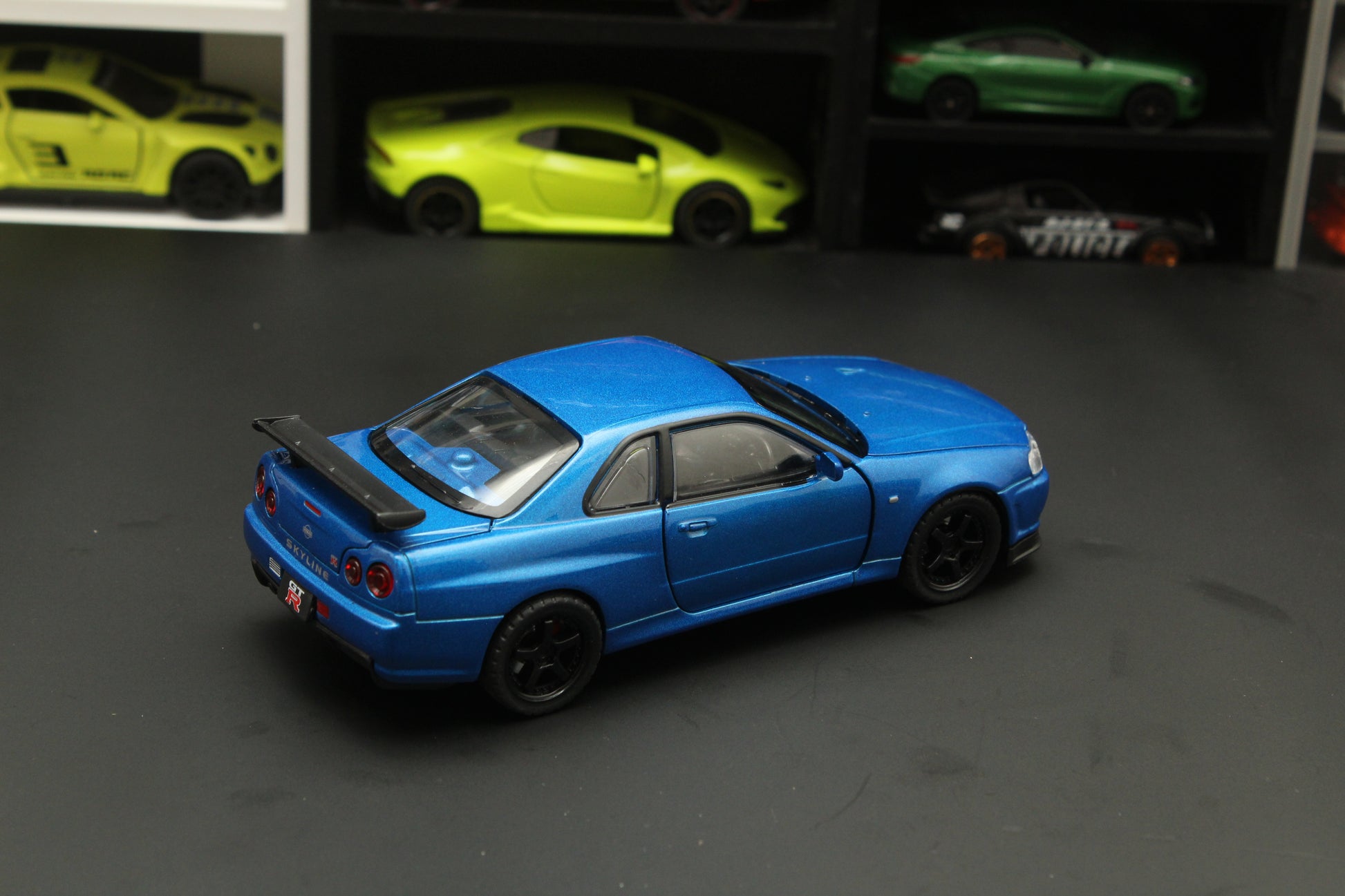 1:32 Nissan GTR R34 , (Blue) -  Kunju Vandi  