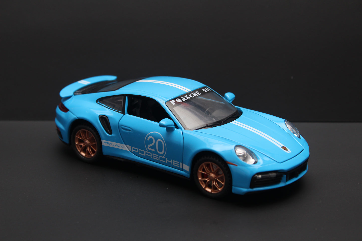 1:32 Porsche 911 turbo Diecast (blue) -  Kunju Vandi  