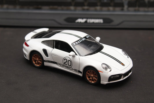 1:32 Porsche 911 turbo Diecast (white) -  Kunju Vandi  