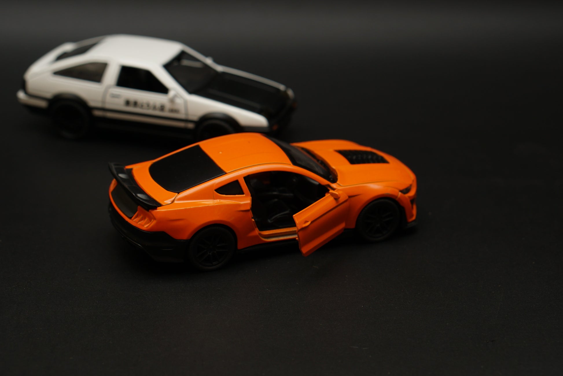 1:36 AE86 , Mustang Diecast Combo (Orange) -  Kunju Vandi  