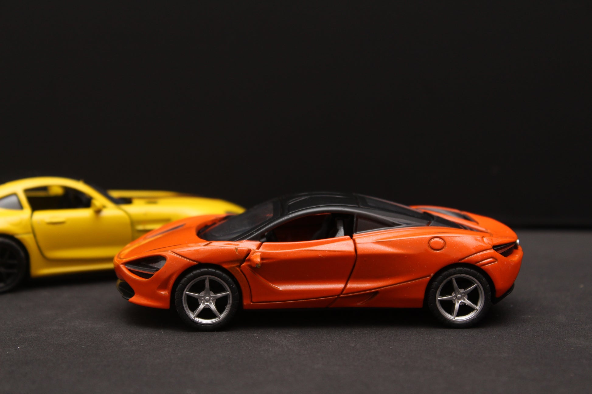 1:36 Amg Gt , Mclaren Diecast Combo -  Kunju Vandi  