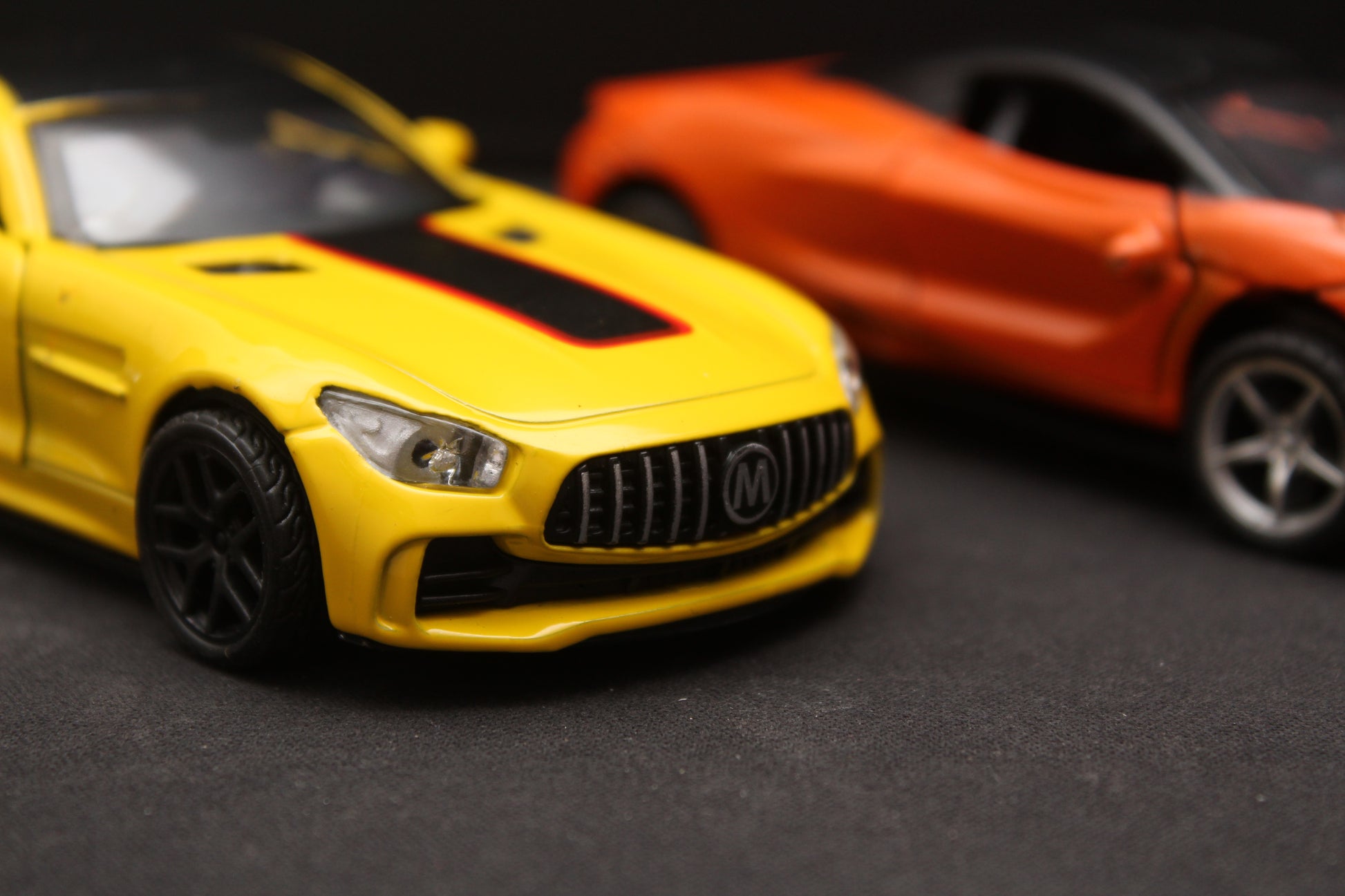 1:36 Amg Gt , Mclaren Diecast Combo -  Kunju Vandi  
