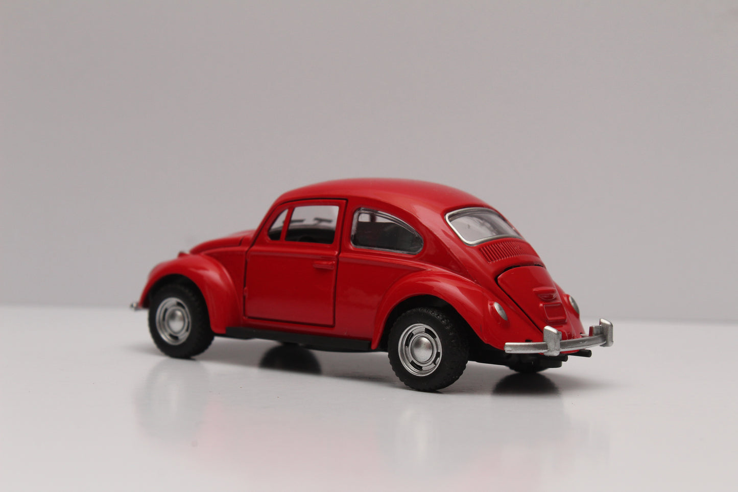 1:36 Beetle Metal Body Red Diecast -  Kunju Vandi  